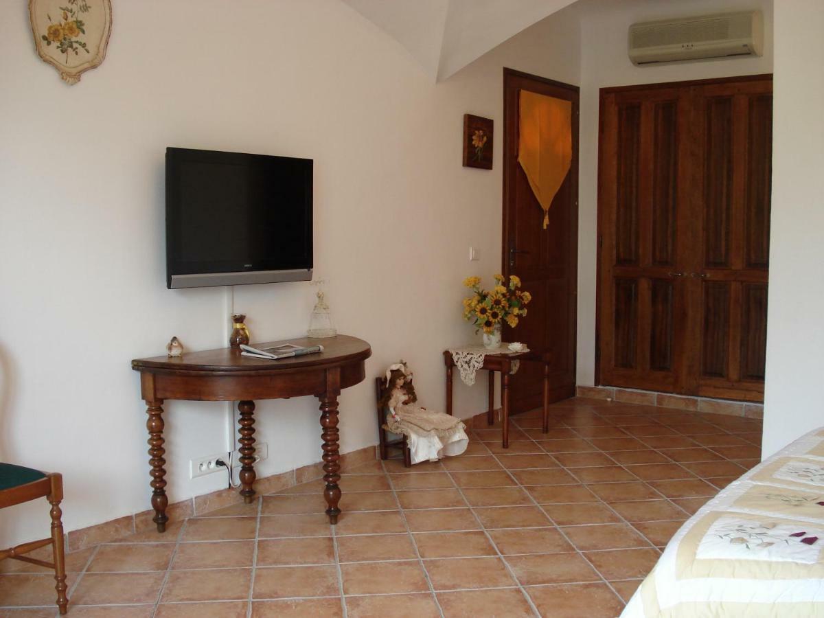 Les Chambres De L'Hote Antique Pietra Longa Salvini Dış mekan fotoğraf